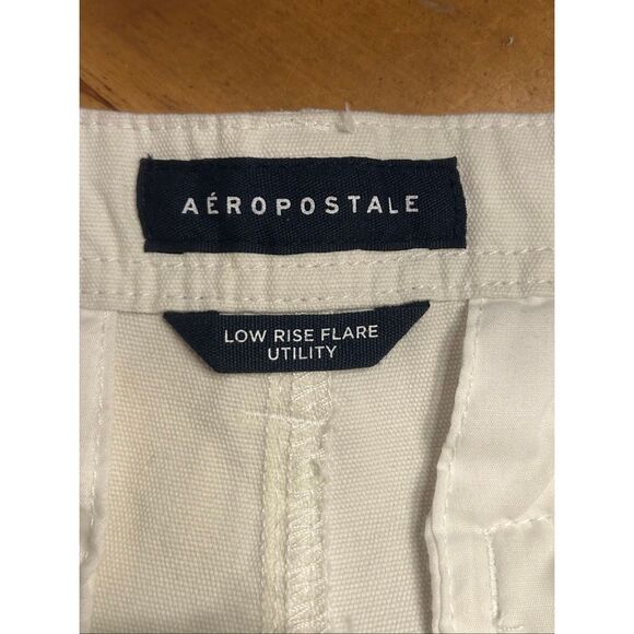 Aeropostale Women’s Low Rise Flare Utility Cream Pants NWT READ Size XL (5415) - Picture 14 of 15